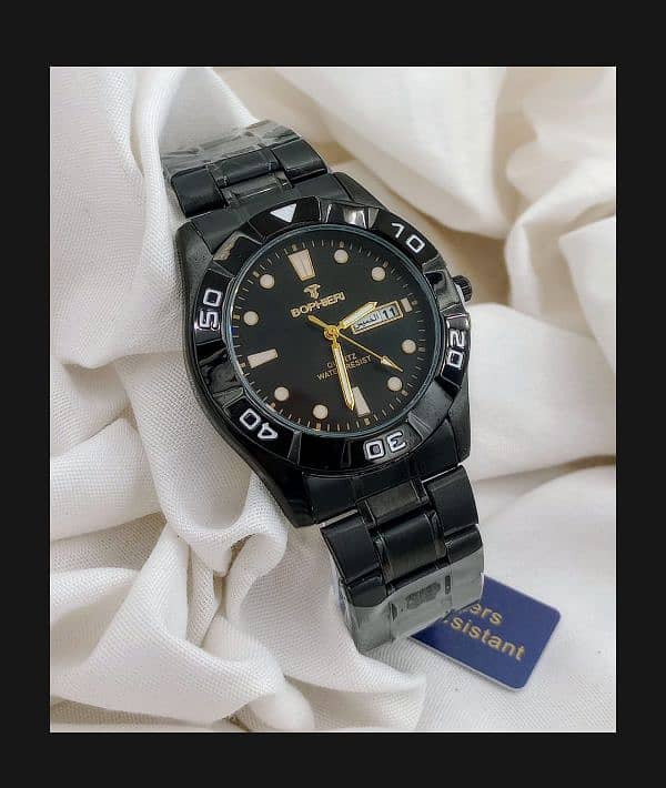 STAINLESS STEEL QUARTZ WATCH. 7