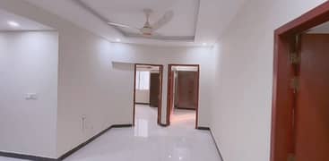 LUXURIOUS 3-BEDROOM CORNER APARTMENT WITH MARGALLA HILLS VIEW CAPITAL RESIDENCIA.