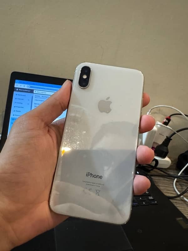 Iphone X 64 GB PTA Approved 9/10 0