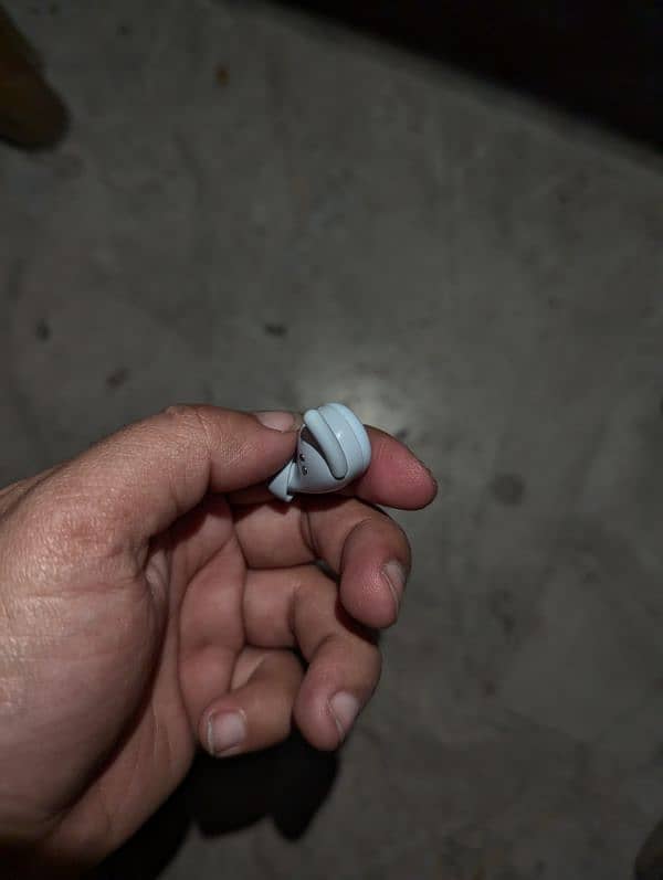 Google pixel buds A 1