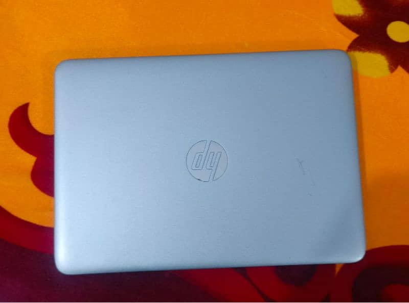 laptop HP i7 6 generation 8gb /256 gb SSD 4