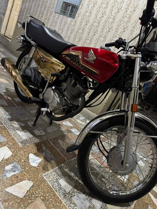 Honda 125 CG argent for sale my WhatsApp number 0322-1675192 1