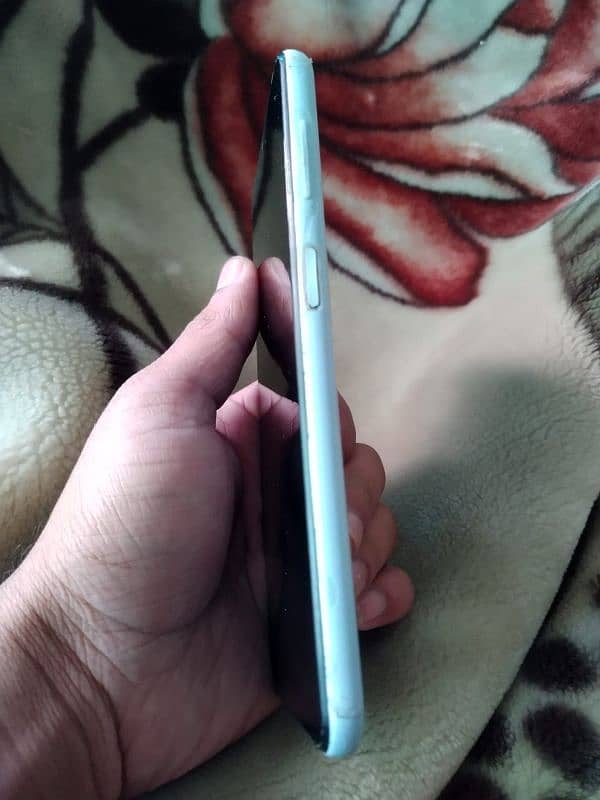 Samsung A13  4 ,  128gb dual sim PTA Approved with box 1