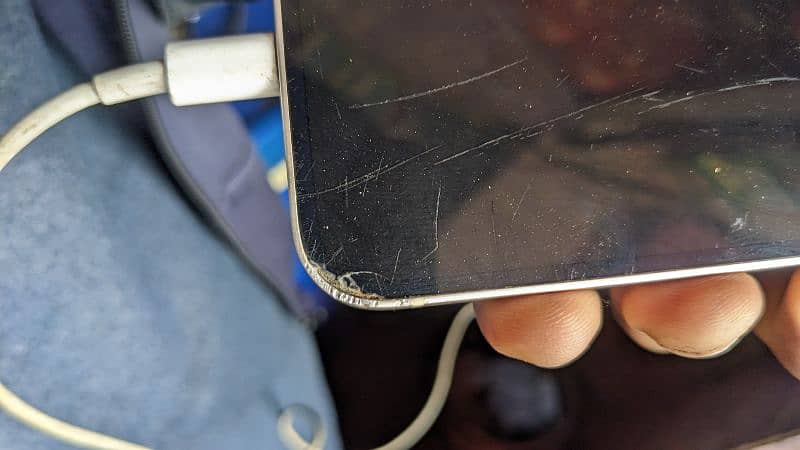 iPhone 13 iCloud lock exchange possible 1