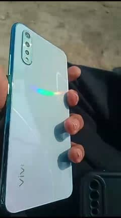 vivo s1