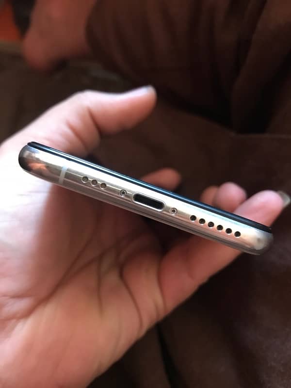 iPhone XS Non-PTA 256gb 5