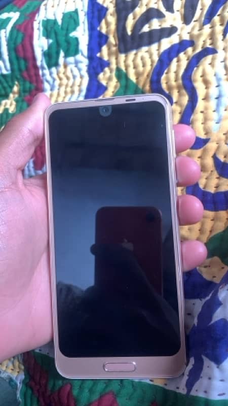 Aquos R2 non pta 64 gb.  All okay set 1