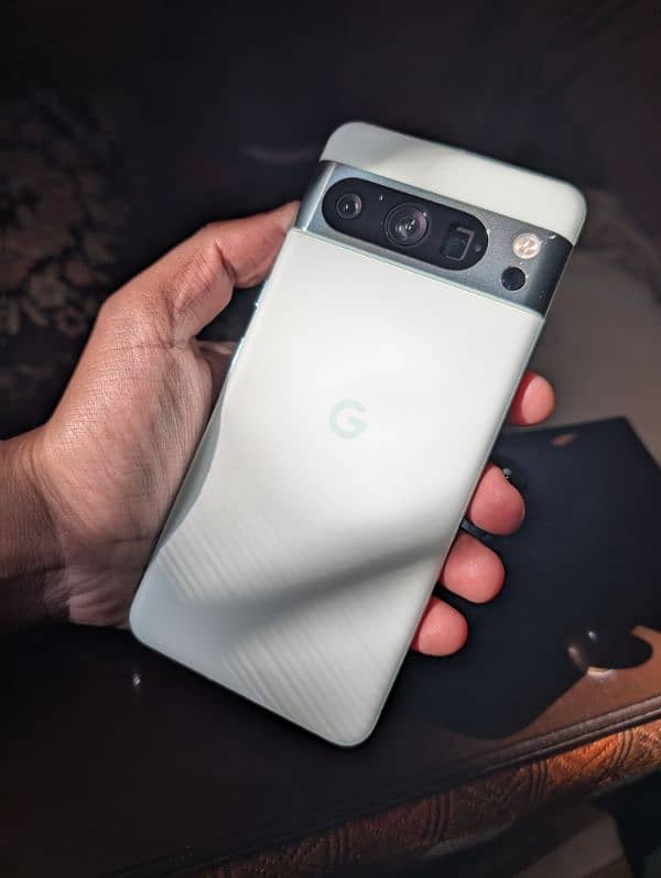 Google Pixel 8Pro (Dual Approved) 0