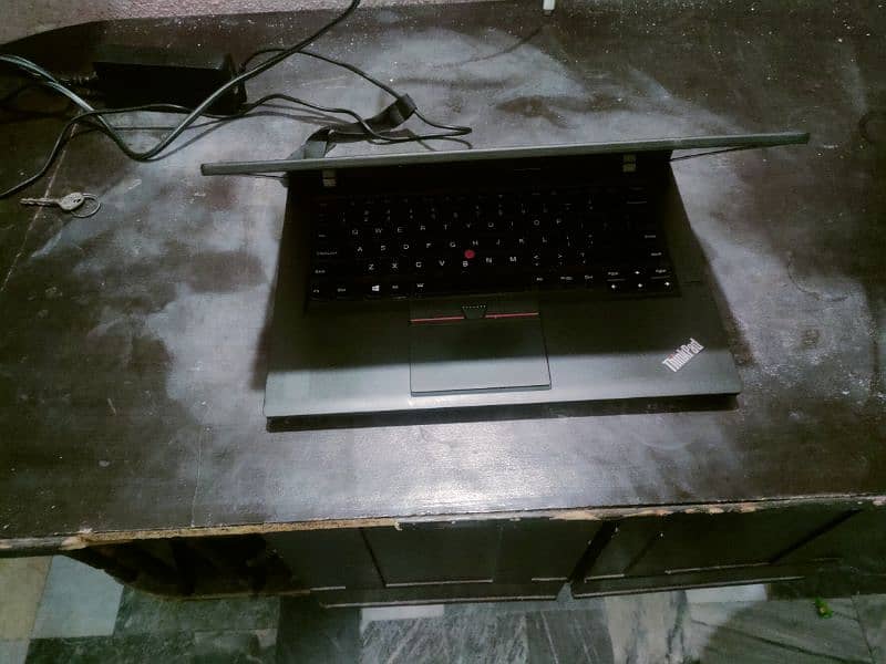 Lenovo T450. core i5 5th generation. 12gb ram 500gb hard. all ok 100% 4