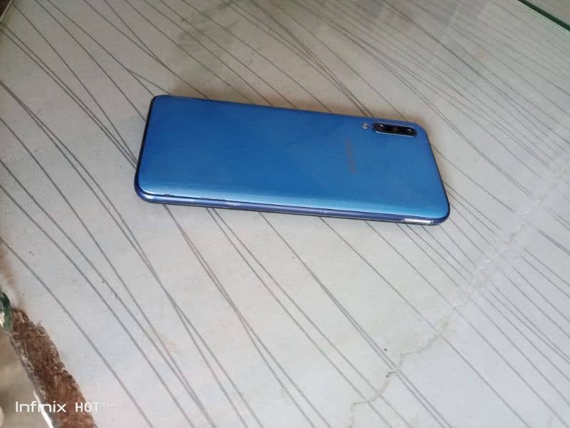 Samsung galaxy A70 6gb 128gb 0