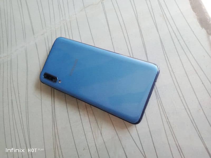 Samsung galaxy A70 6gb 128gb 3