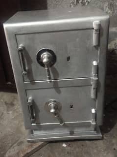 safety Locker almari four lock