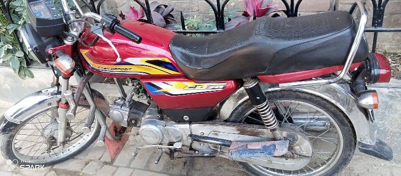 well maintained 70 bike 0