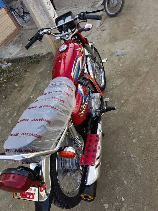 Honda 125 bike for sale model 2022 bike all ok 4