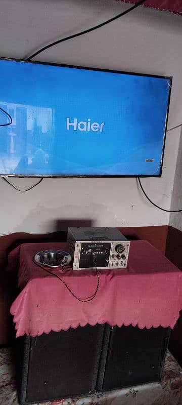 42" haier LED 1