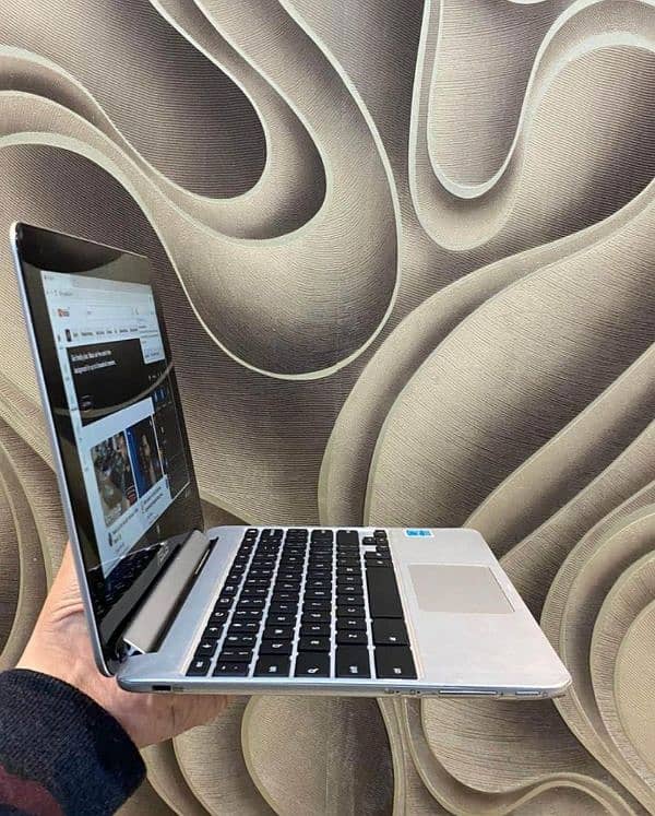 Asus Touch chromebook c100p 1