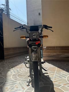 brand new bike . just buy and drive phone no : 03006952010