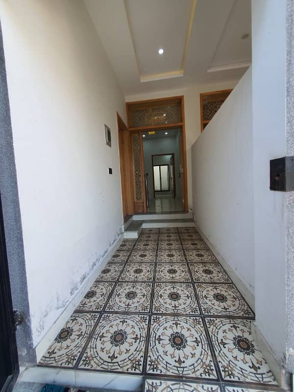 2 Marla Brand New House In Nishtar Colony 11