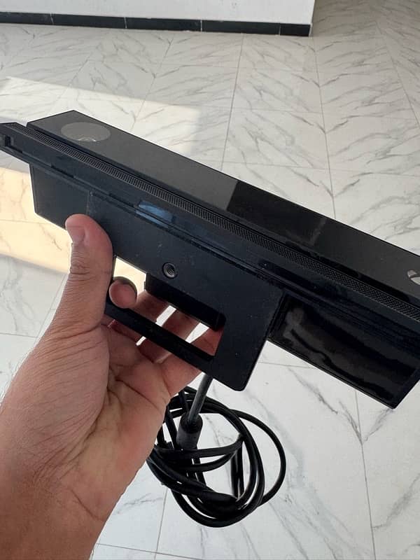 Xbox One kinect for Sale 7