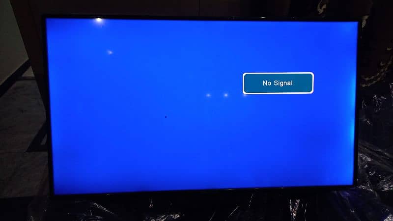 Ecostar Led Tv 40 inch simple good condition 0321///512///0593 3