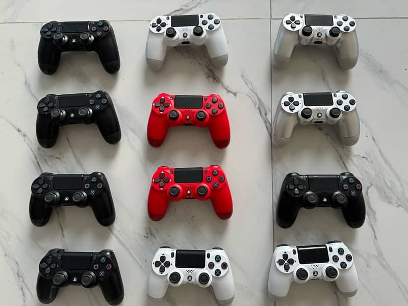 PS4 Original Controllers for sale 0