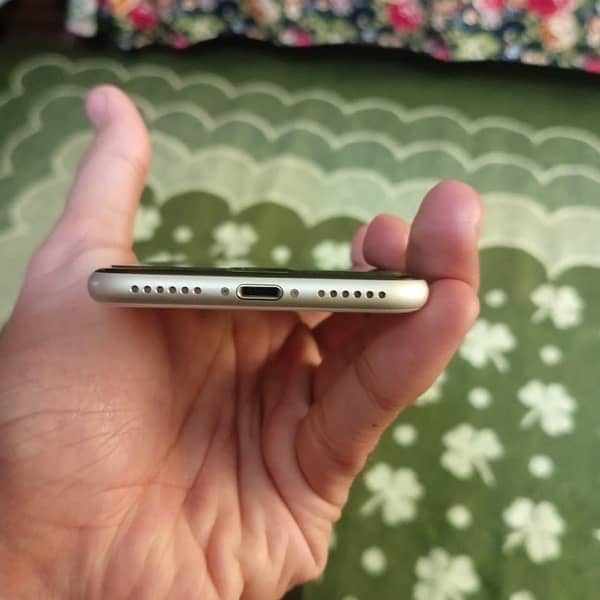 Iphone SE 2020 64GB Dual Pta approved 3