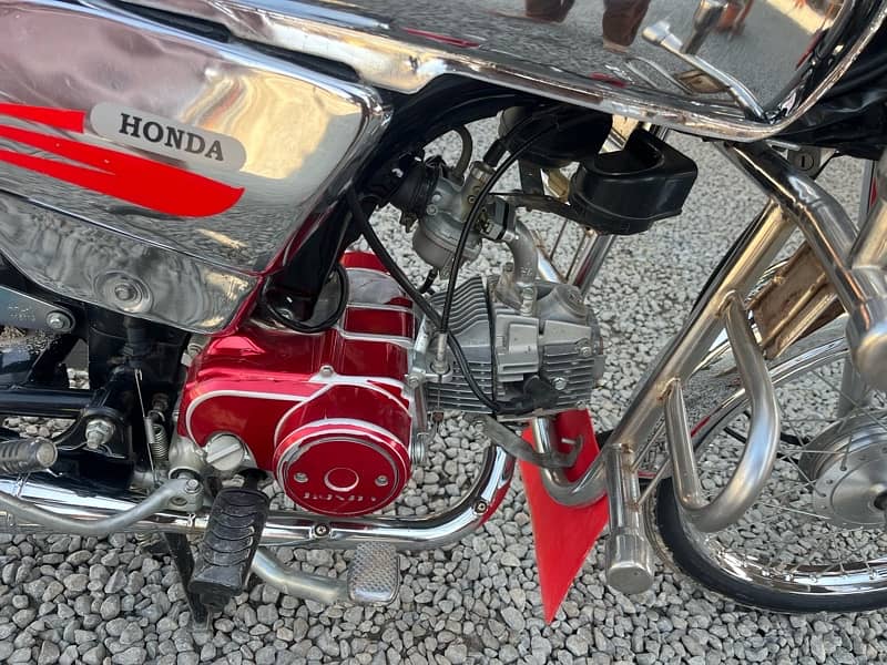 Honda 70 10/10 condition Mardan number 3