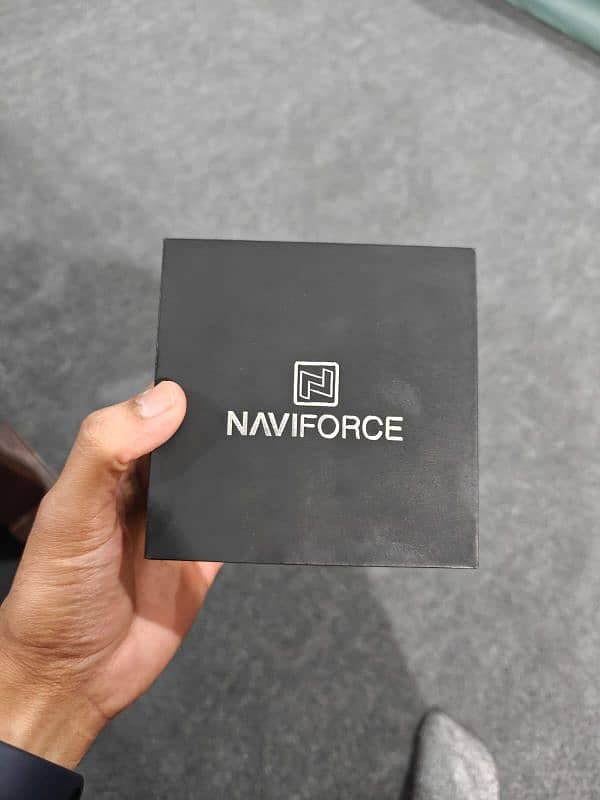 NAVIFORCE Automatic Wrist Watch - NFS1004 2