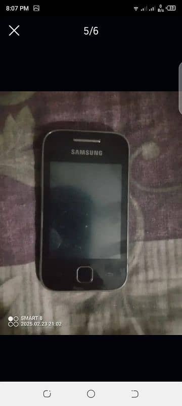 Samsung ka chhota mobile hai 4