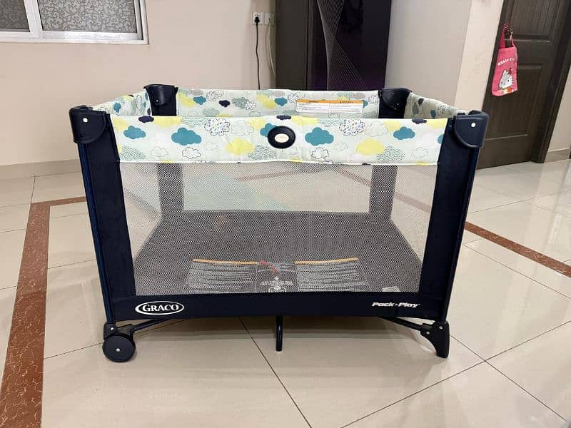 Graco Pack n Play On The Go Playpen 0