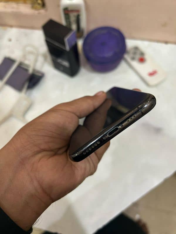 Iphone xs black 256 gb JV 7