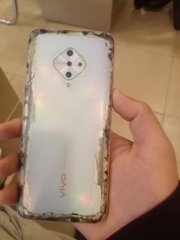 Vivo S1 pro 1