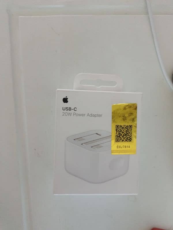 apple 20 watt official charger with mercantile 12 months warranty 0