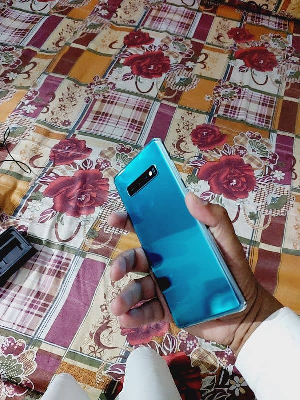 Samsung s10 plus, 8/128, official approved 2