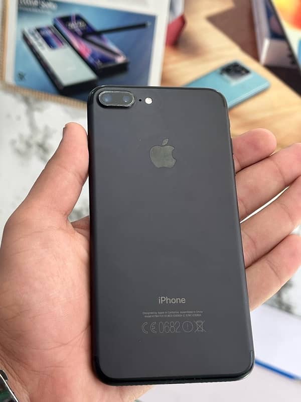 iphone 7+ 128GB PTA approved 1