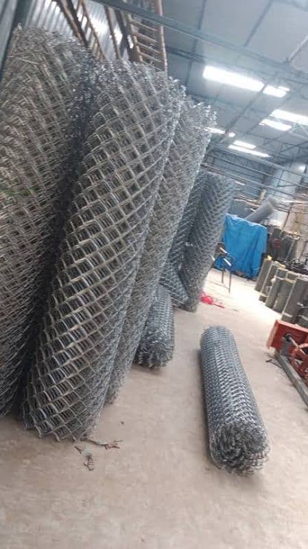 Chain link jali in Pakistan | Boundary wall fabrication| Welded mesh| 5