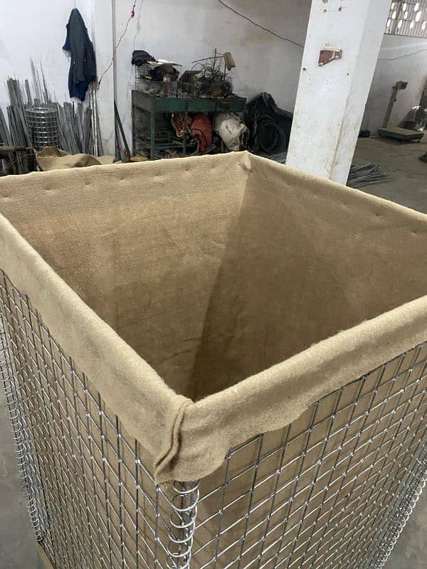 Hesco bags | Chain link | Welded mesh | Barbed & razor wire | Jali 8