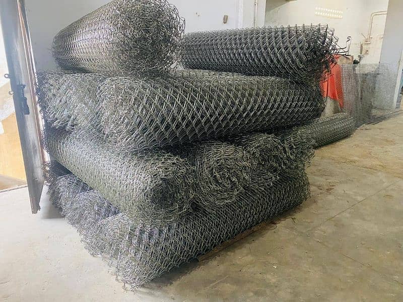 Hesco bags | Chain link | Welded mesh | Barbed & razor wire | Jali 9