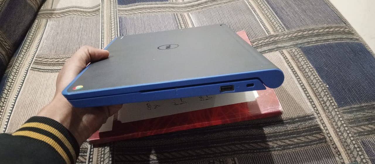 Chromebook 3100 for sale 2