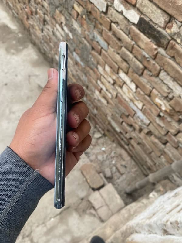 Vivo s1 with box 1