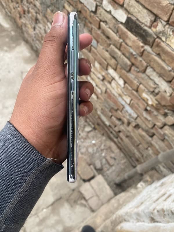 Vivo s1 with box 2