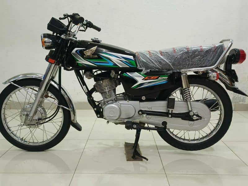 Honda CG 125 2023 Model 5