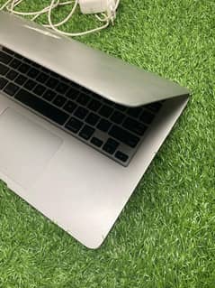 Macbook