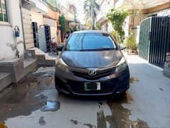 Toyota Vitz 2017  Almost geniun car Urgent sale 0303/99/61667