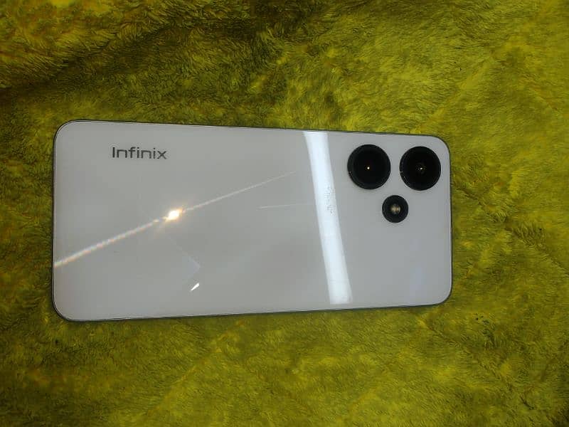 Infinix hot 30i 8+8 128 1