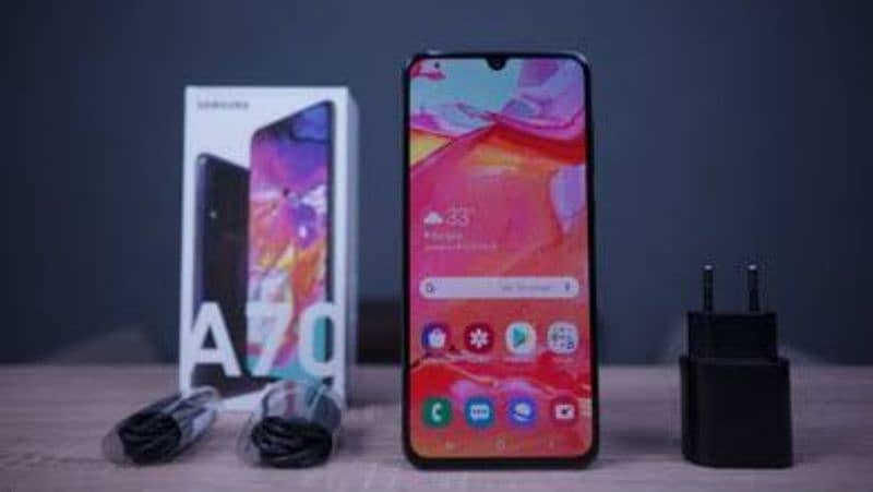 Samsung A70 6gb/128gb OK condition 0