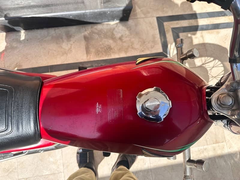 HONDA 125 (Red colour)  for sale by first owner 5