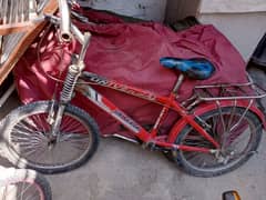 For Sale: Red Cycle - Perfect for Commuting and Fitness