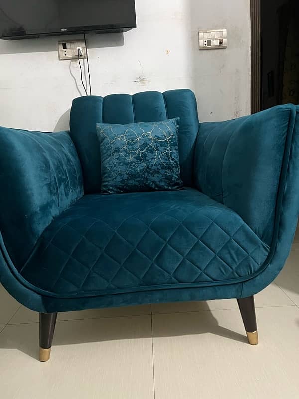 6 seater sofa 15 days used 2