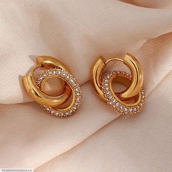 plain gold plated zircon earring 1